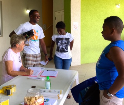 A photo from the AARF March 17, 2018 dog wash at the St. James School of Medicine