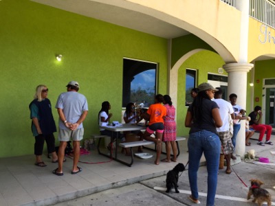 A photo from the AARF March 17, 2018 dog wash at the St. James School of Medicine