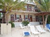 Photo showing a beachfront studio from the beach